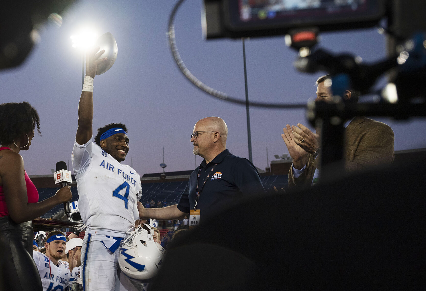 122921-sw-airforcebowl 12.jpg